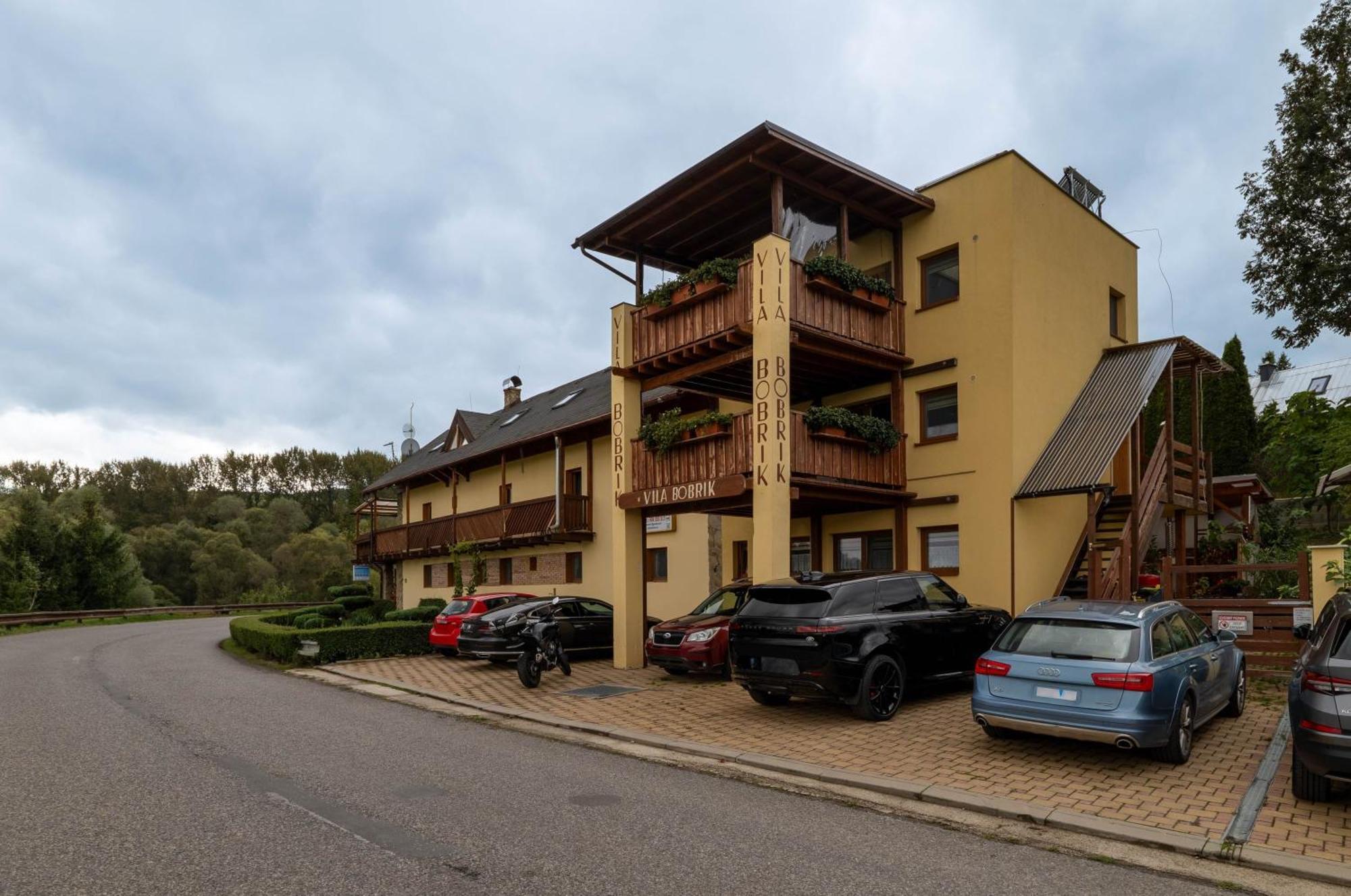 Apartment Bobrik *